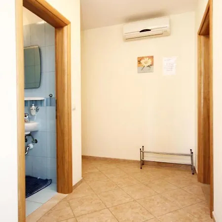 With Parking Space Orebic, Peljesac - 10157 Апартаменты