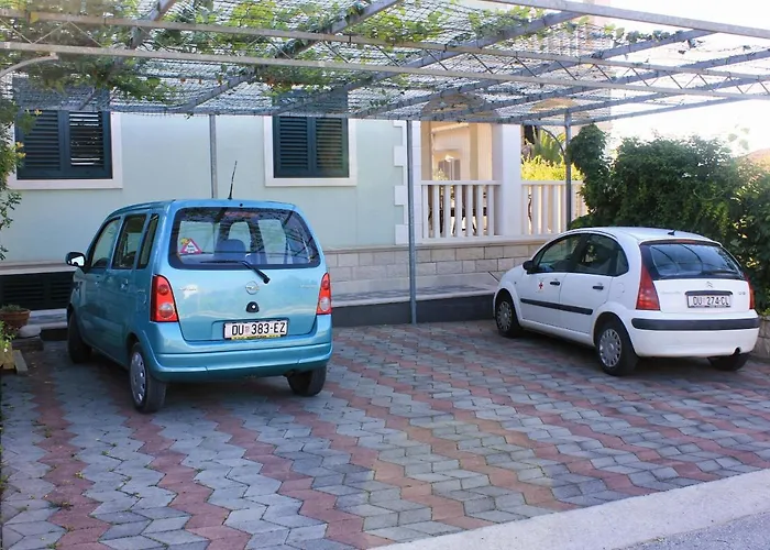 With Parking Space Orebic, Peljesac - 10157